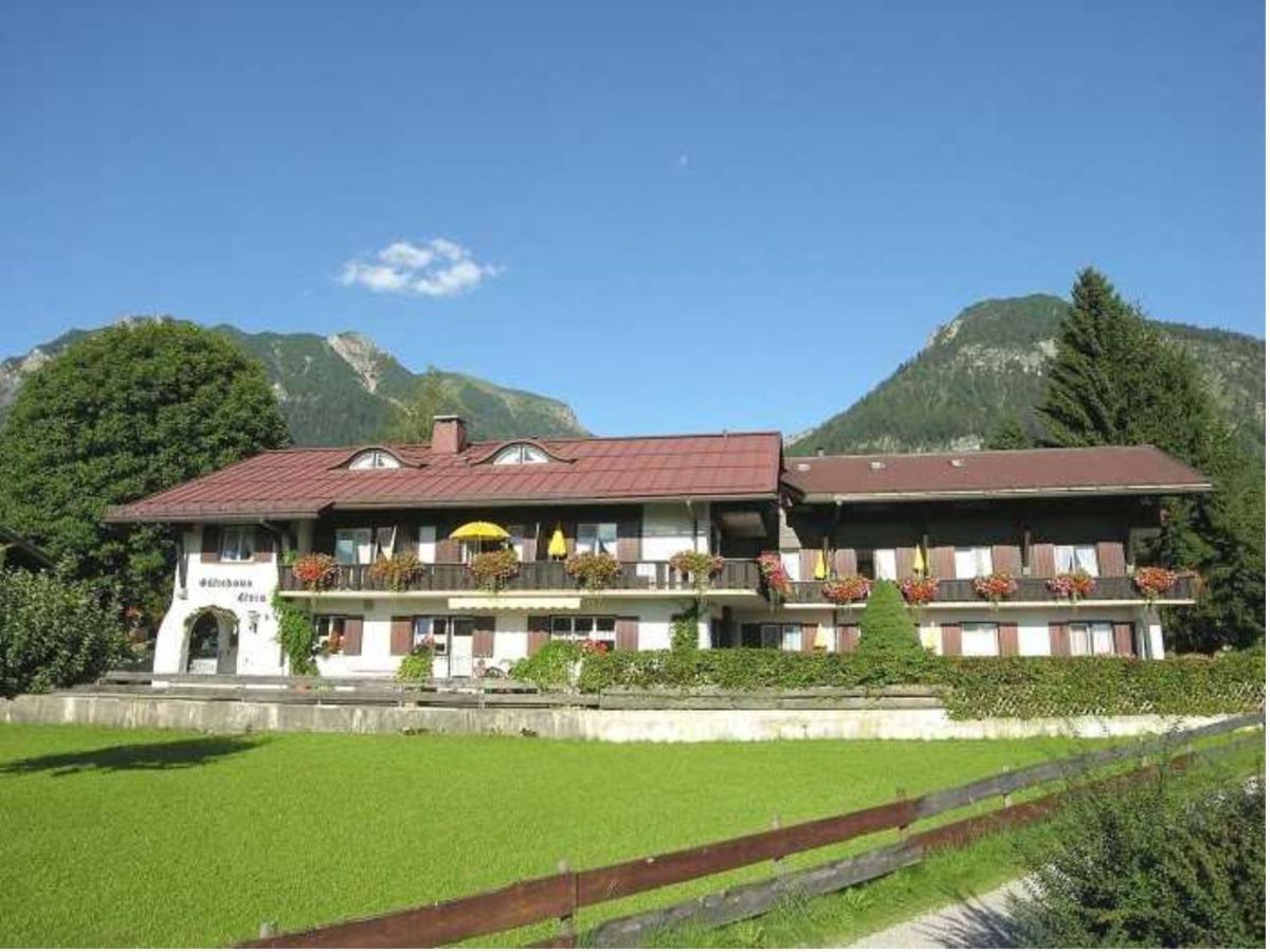 Gaestehaus Elvia Oberstdorf Exterior foto